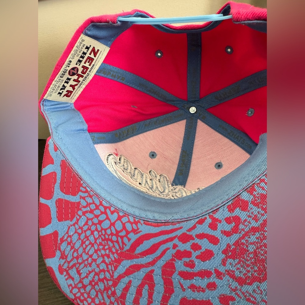 SnapBack hat - Picture 5 of 5